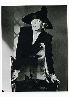 Dietrich Marlene: Fotografie New York 1942