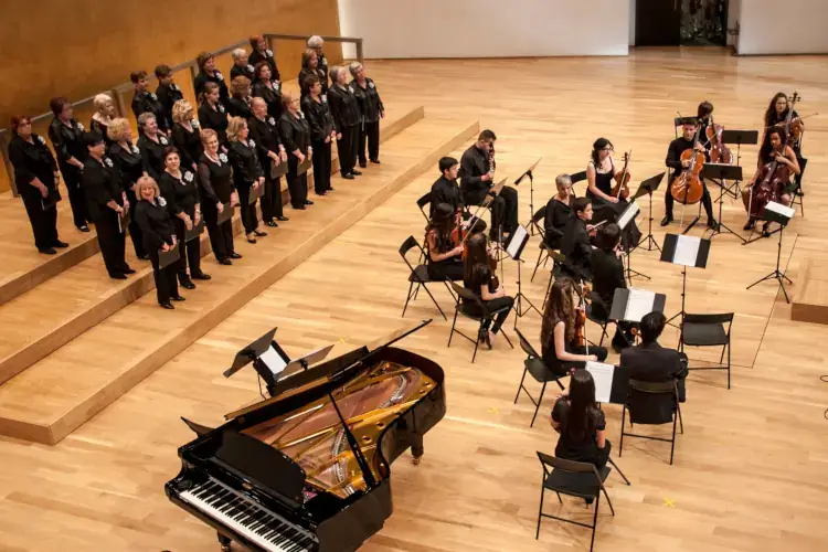Large Choral Works with Small Orchestral Forces